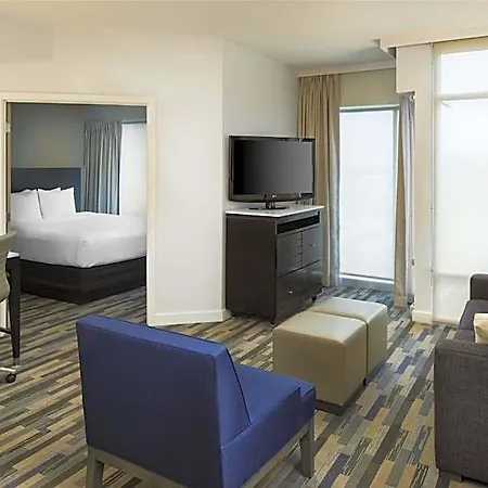 Hyatt House Center Hotel 3*