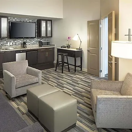 Hyatt House Center Hotel 3*