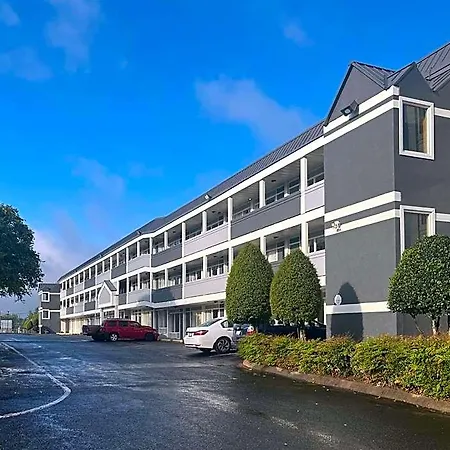 6 Charlotte, Nc - Airport South Hotel