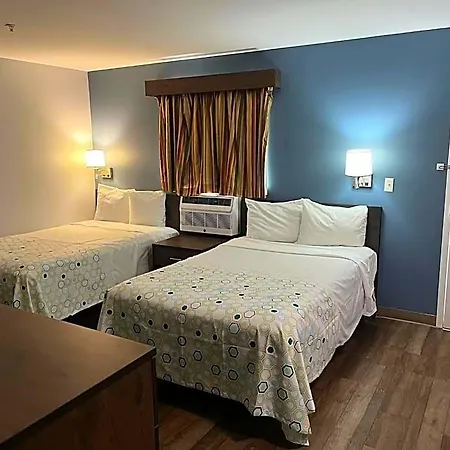 Suburban - Ballantyne Charlotte