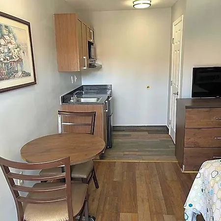 Suburban - Ballantyne 3* Charlotte