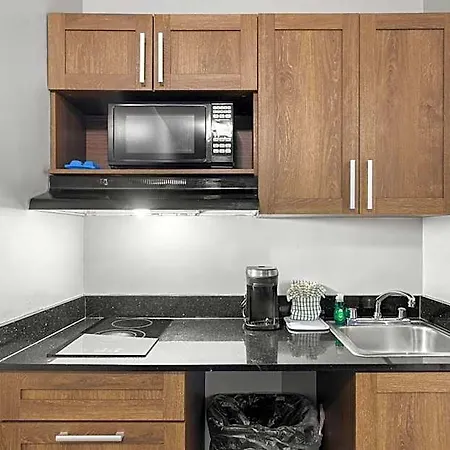 Hotel Suburban - Ballantyne 3*