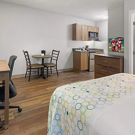 Suburban - Ballantyne 3* Charlotte