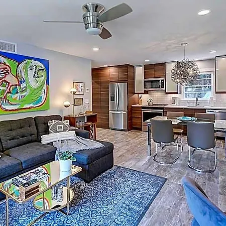 The Collection Clt: 510 Queens Charlotte