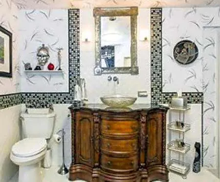 Matthews Manor 4* Charlotte