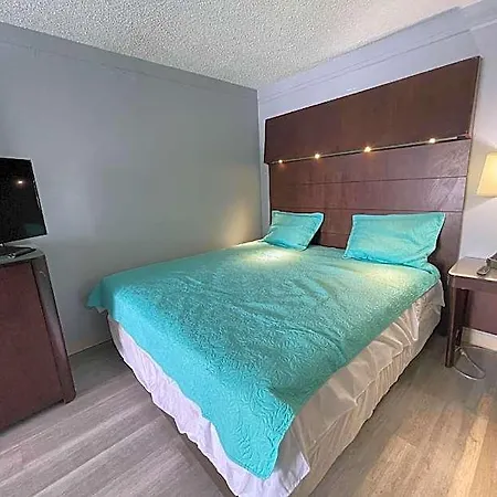 Lamplighter By Oyo Airport Area Hotel 2*