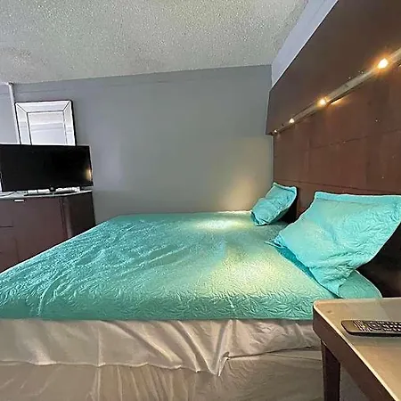 Lamplighter By Oyo Airport Area Hotel Charlotte