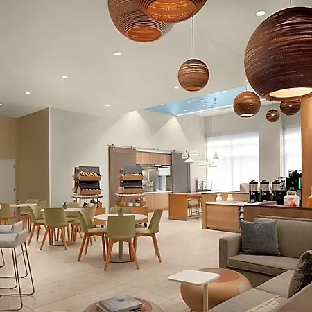 Element By Marriott Uptown Hotel