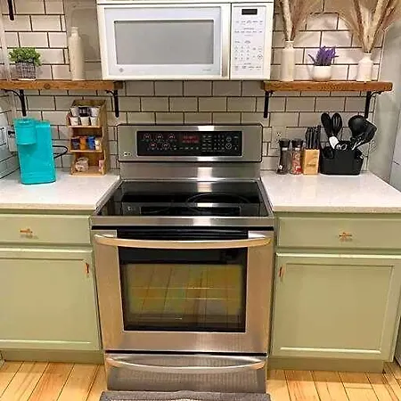 Be Our Guest Boho 2.0 Apartment