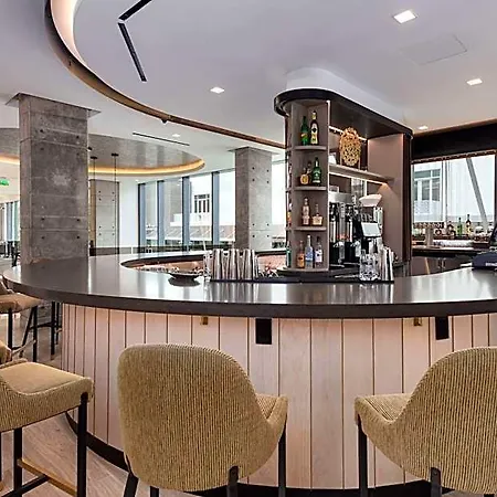 Hyatt Centric Southpark 4*