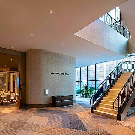 Jw Marriott Hotel 5*