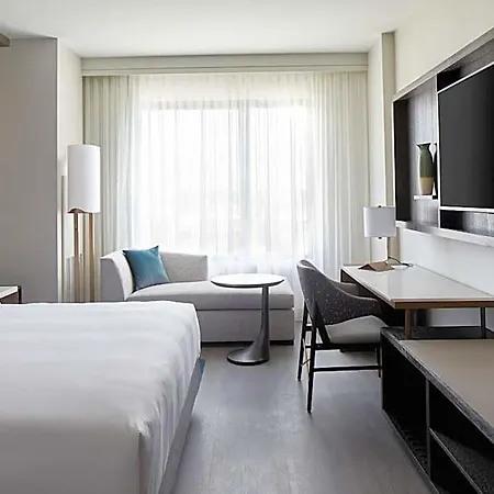 Unc Marriott & Conference Center