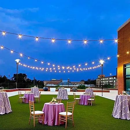 Unc Marriott & Conference Center