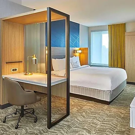 Springhill By Marriott At Carowinds Hotel 3*