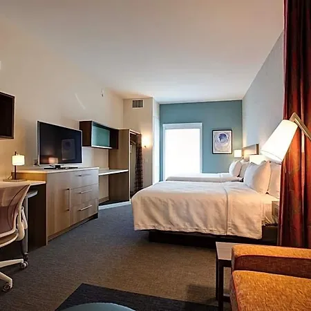 Home2 By Hilton Uptown Hotel