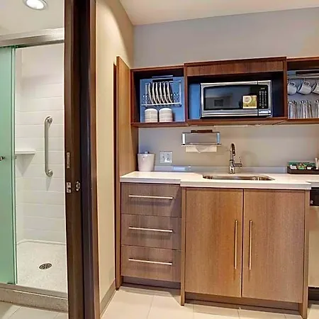 Home2 By Hilton Uptown