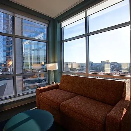 Hotel Home2 By Hilton Uptown Charlotte