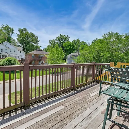 Holiday home Prime Retreat 1 Mi To Uptown!