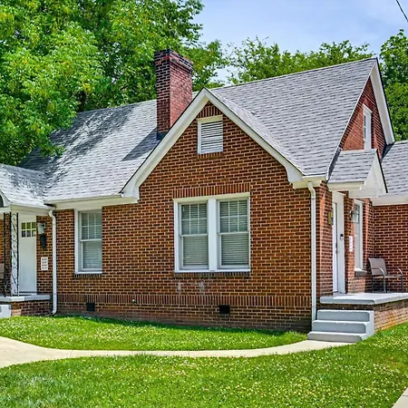Holiday home Duplex Close To Uptown And Sports
