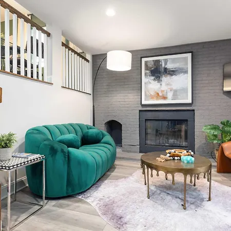 Holiday home Charming & Cozy 4br In Southpark