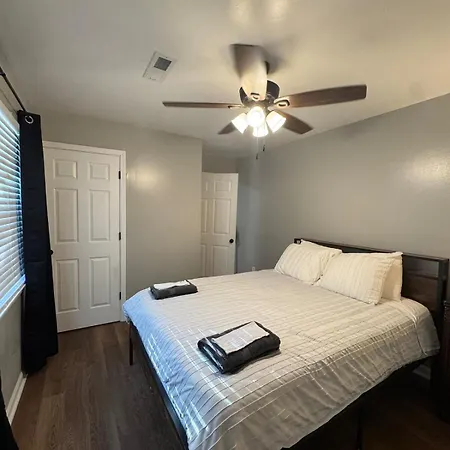 4 Bedroom Townhome - New 2026 Villa