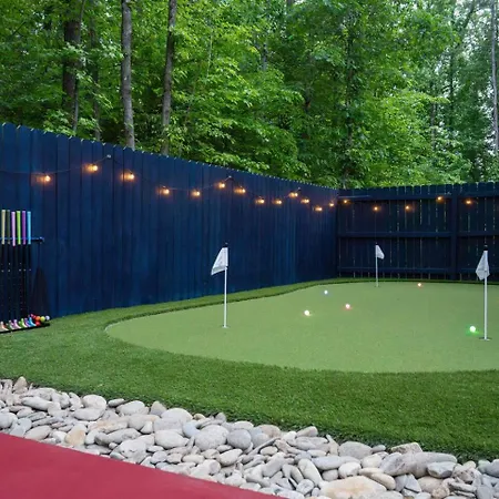 New! Hottub+pickleball+gameroom+movies+golf+games Charlotte