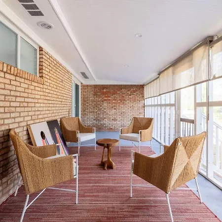 W/ Spacious Outdoor Space