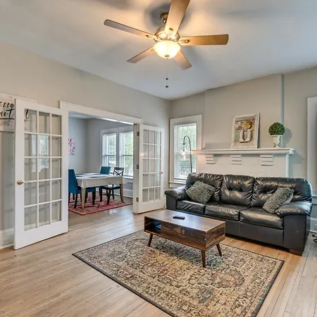 Prime Retreat 1 Mi To Uptown! Holiday home Charlotte