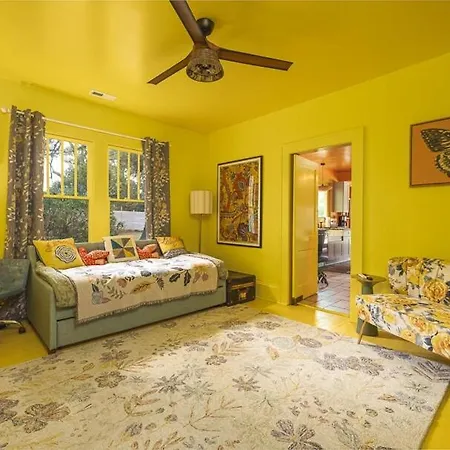 Bohobagh A Vibrant Experience Fully Fenced And Gated For Privacy *