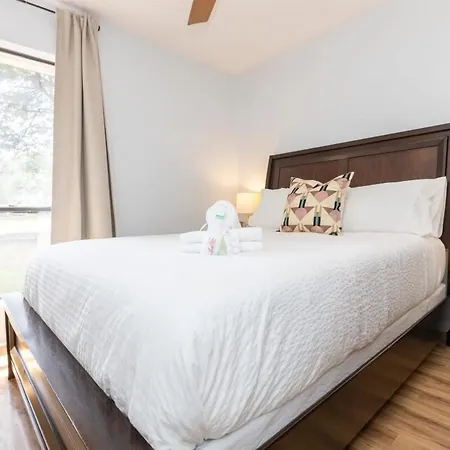 Cozy Single-story Near Pineville Hospital, Games Holiday home Charlotte