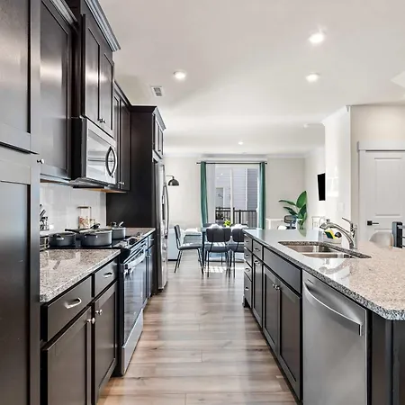 3br Townhouse King Bed Rooftop Uptown Clt Holiday home