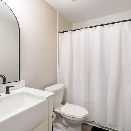 W/ Spacious Outdoor Space *