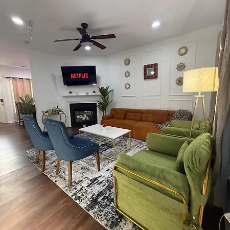 Luxe 3br 1 King 1 Queen Near Uncc & Concord Mills * Charlotte