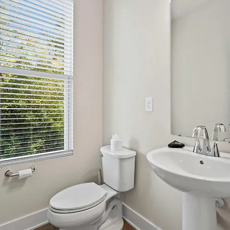 3br Townhouse King Bed Rooftop Uptown Clt Holiday home