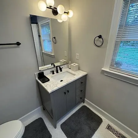 Charming In South End -historic Wilmore Charlotte