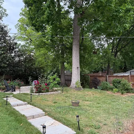 Holiday home Charming In South End -historic Wilmore *