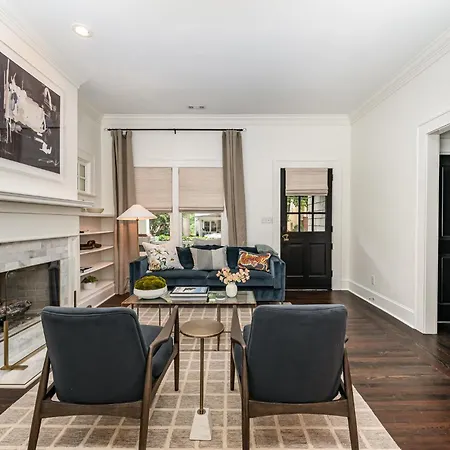 The Ultimate Escape - Midwood Hideaway With Hot Tub, Peloton, Games *