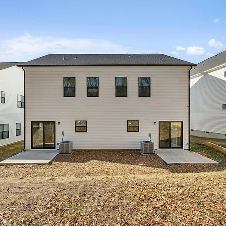 Southern Two Towns Large Group Holiday home Charlotte