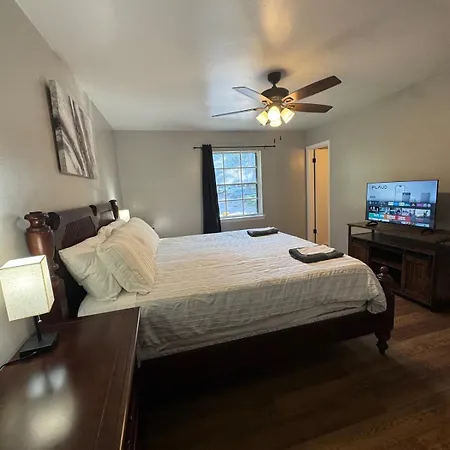 4 Bedroom Townhome - New 2026 Charlotte