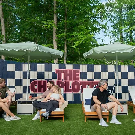 New! Hottub+pickleball+gameroom+movies+golf+games * Charlotte