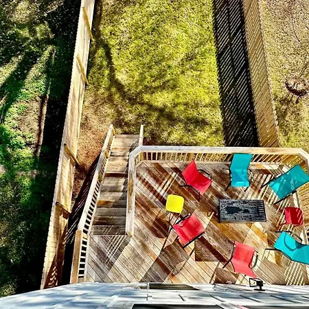 Radiant Urban Vacation Sanctuary Near Catawba River In North Carolina