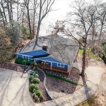 Du - Lakefront Retreat Charlotte