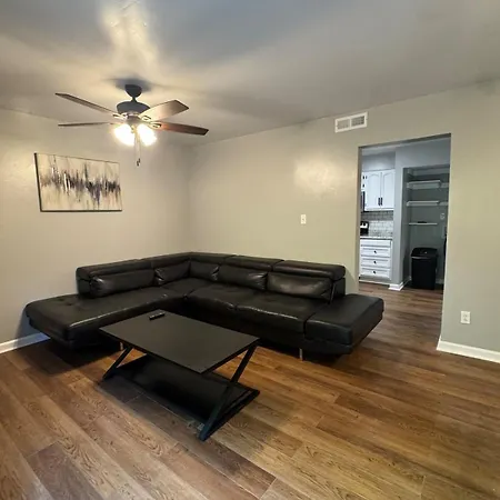 4 Bedroom Townhome - New 2026 Villa