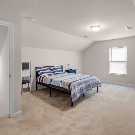 Peaceful 3br House With Ac
