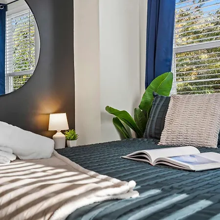 3br Townhouse King Bed Rooftop Uptown Clt Holiday home *