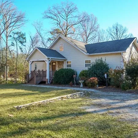 Cozy Cove Flying Squirrel Holiday home *