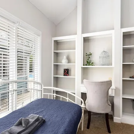 Poolside Paradise In The Heart Of Holiday home Charlotte