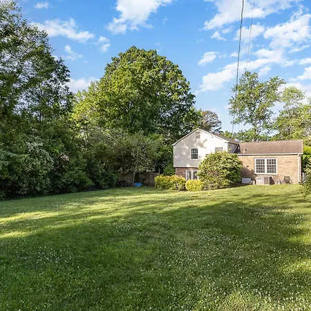 Close 2 Southpark Pet Friendly W Fenced-in Yard