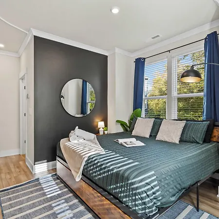 3br Townhouse King Bed Rooftop Uptown Clt Holiday home
