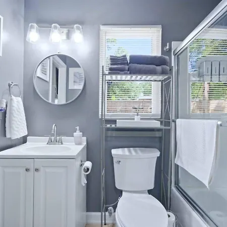 Uptown 3br Oasis - Ice Bath, Firepit, Private Yard * Charlotte